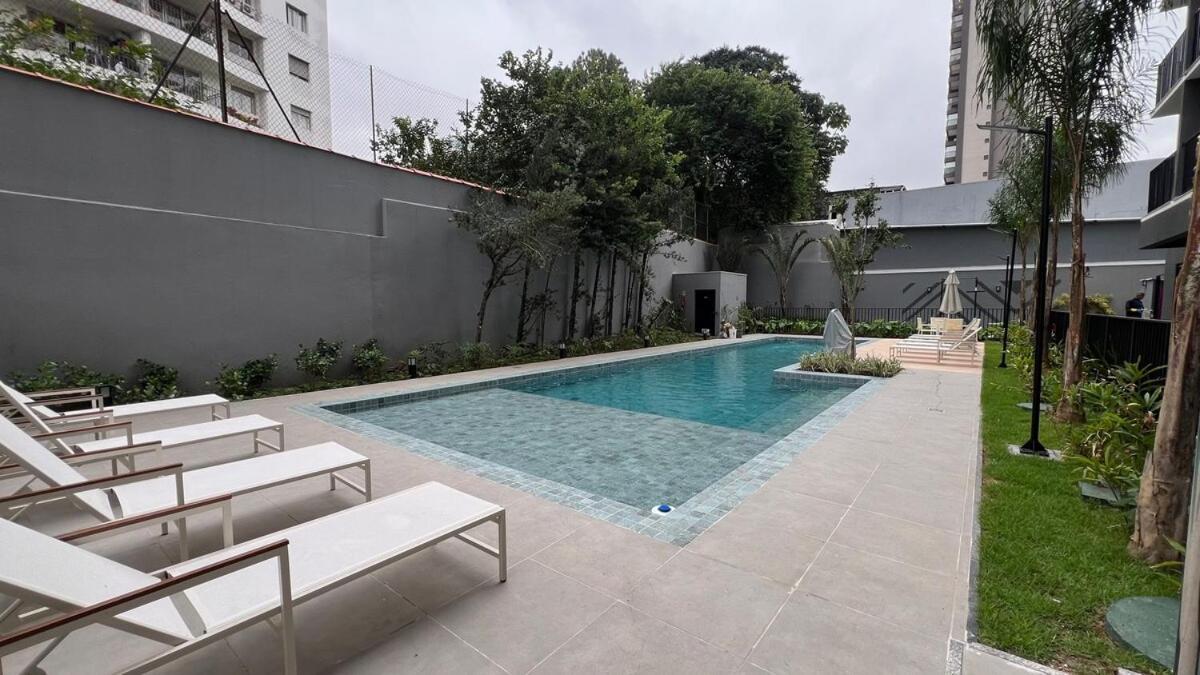Prox Ao Shopping Eldorado E Metro Faria Com Piscina E Academia Apartamento São Paulo